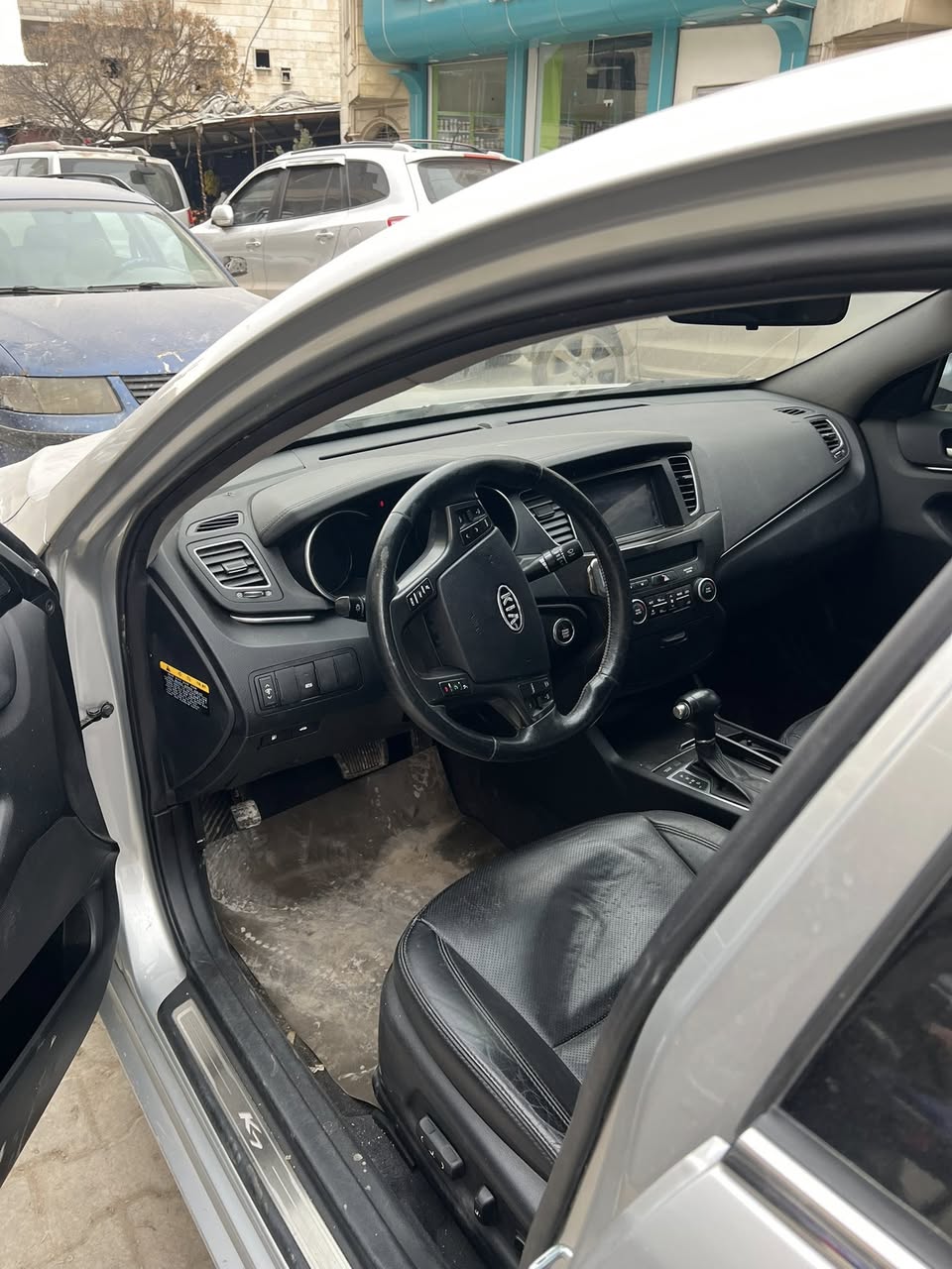 كيا كي 7 2012 - صورة 3