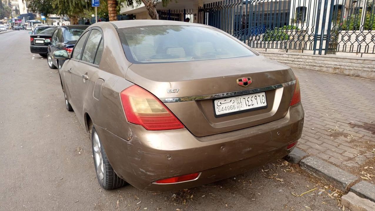 جيلي ام غراند 2010 - صورة 3