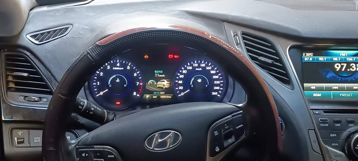 هونداي ازيرا غراند 2012 - صورة 2