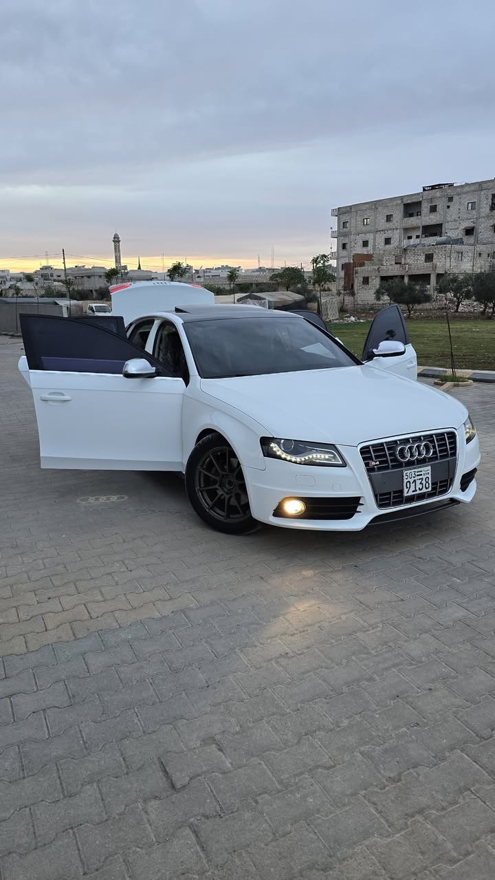 اودي a4 2010 - صورة 2