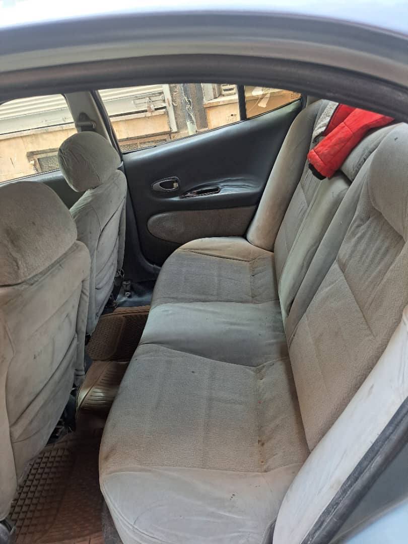 دايو نوبيرا 2001 - صورة 5