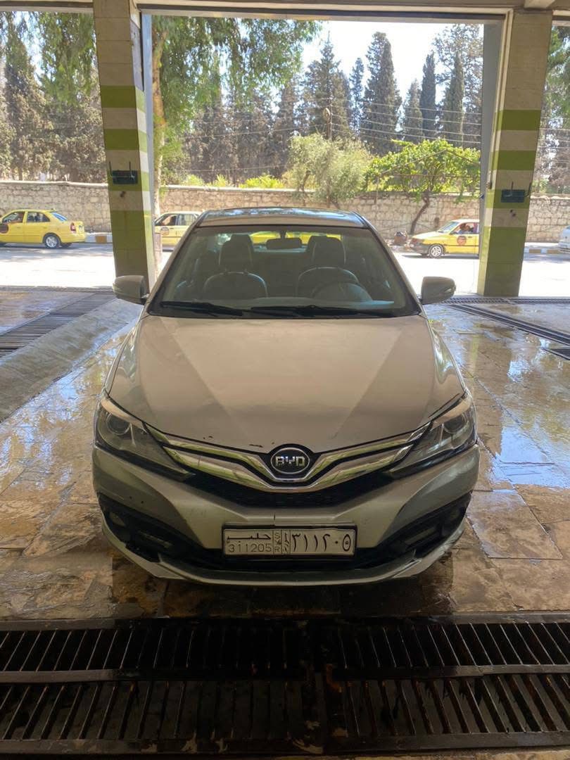 بي واي دي EMMAR 2017 - صورة 1