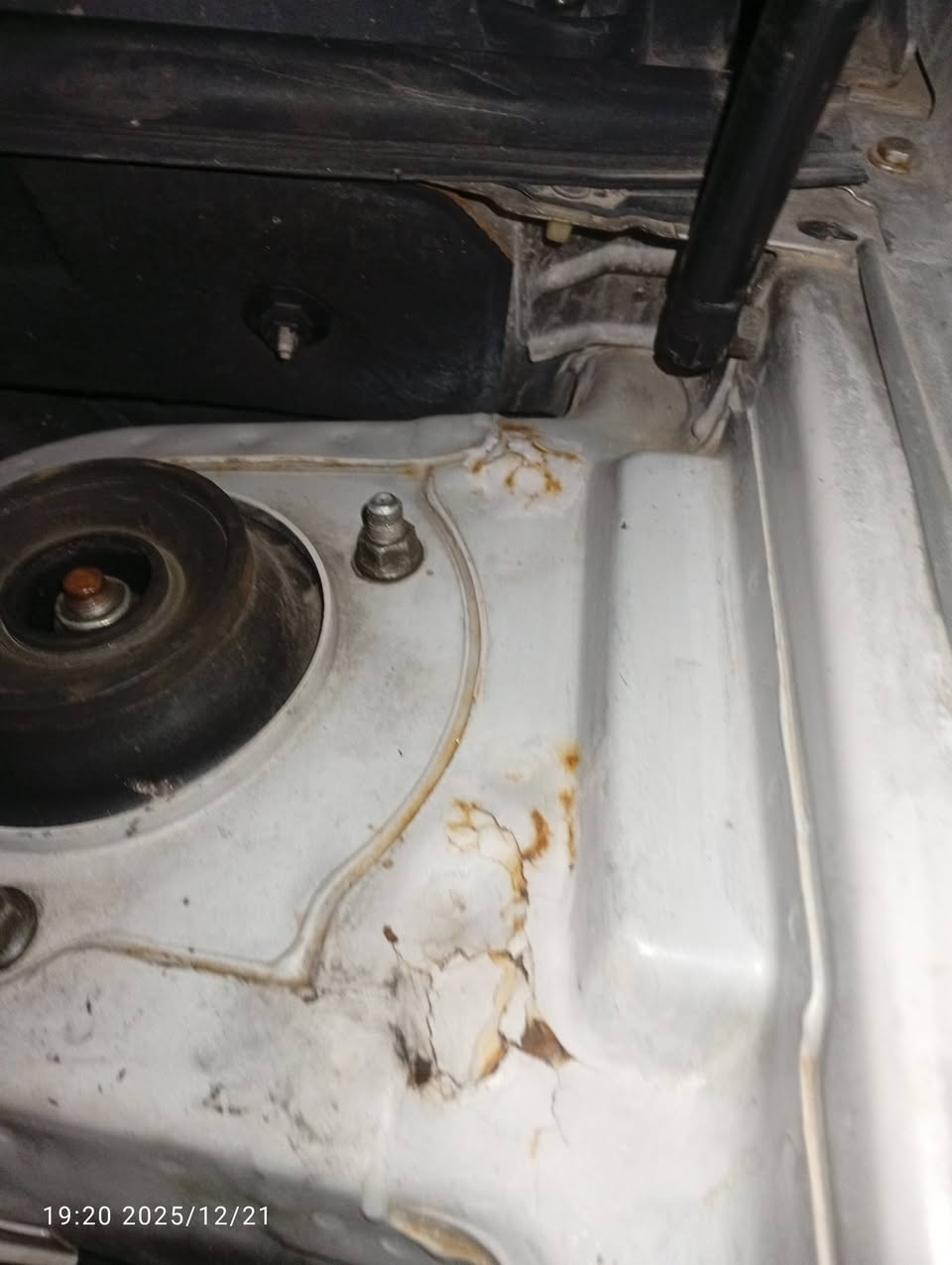 هيونداي سانتافي 2004 - صورة 5