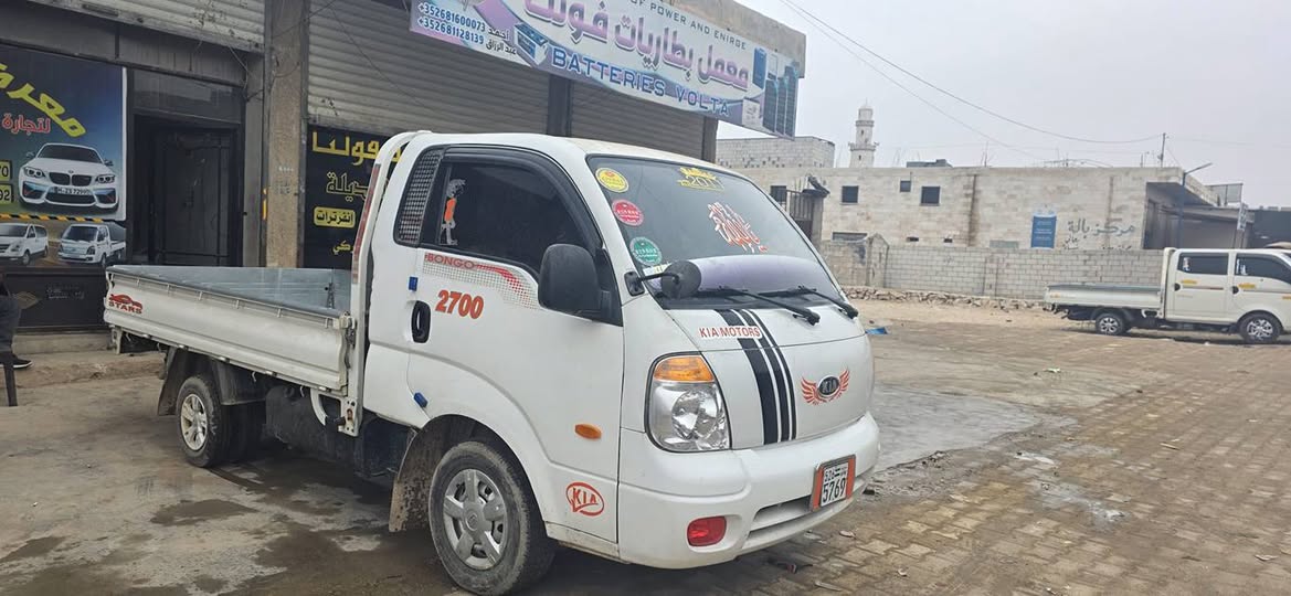 كيا بانكو 2011 - صورة 2