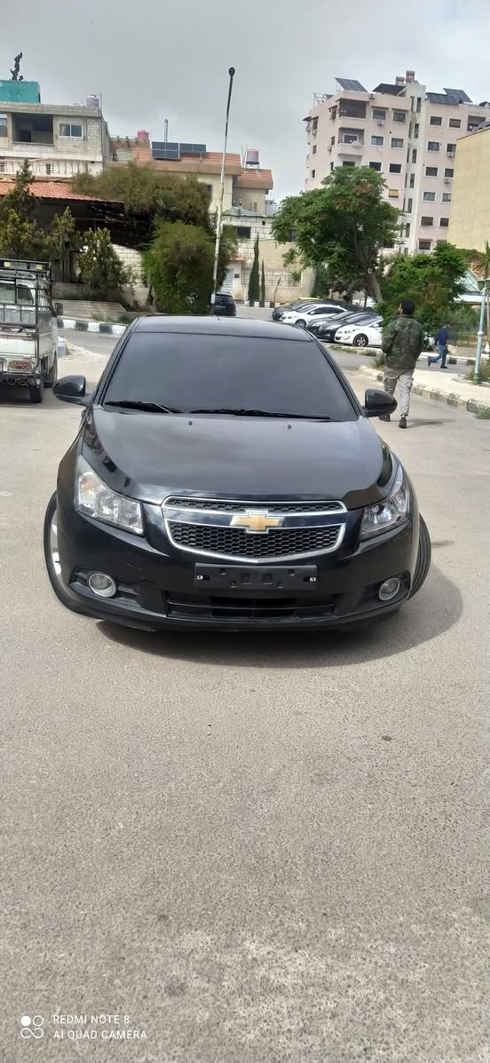 شيفرولية كروز 2010 - صورة 1