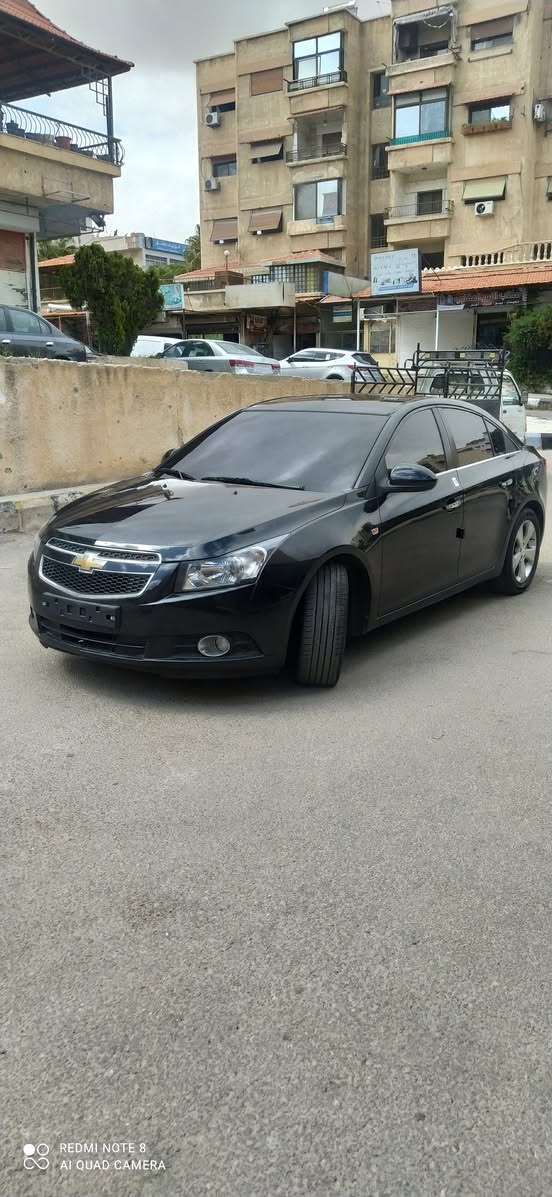 شيفرولية كروز 2010 - صورة 3