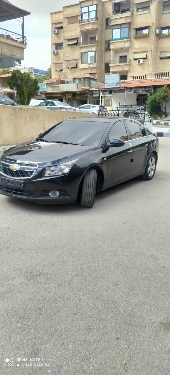 شيفرولية كروز 2010 - صورة 4