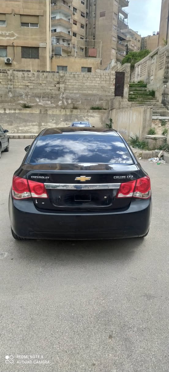 شيفرولية كروز 2010 - صورة 5