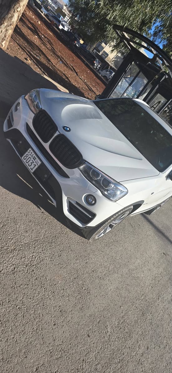 بي إم X4 2015 - صورة 4