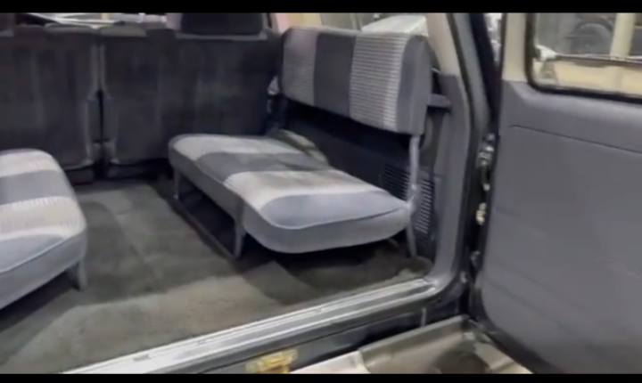 تويوتا لاندكروز 1991 - صورة 2