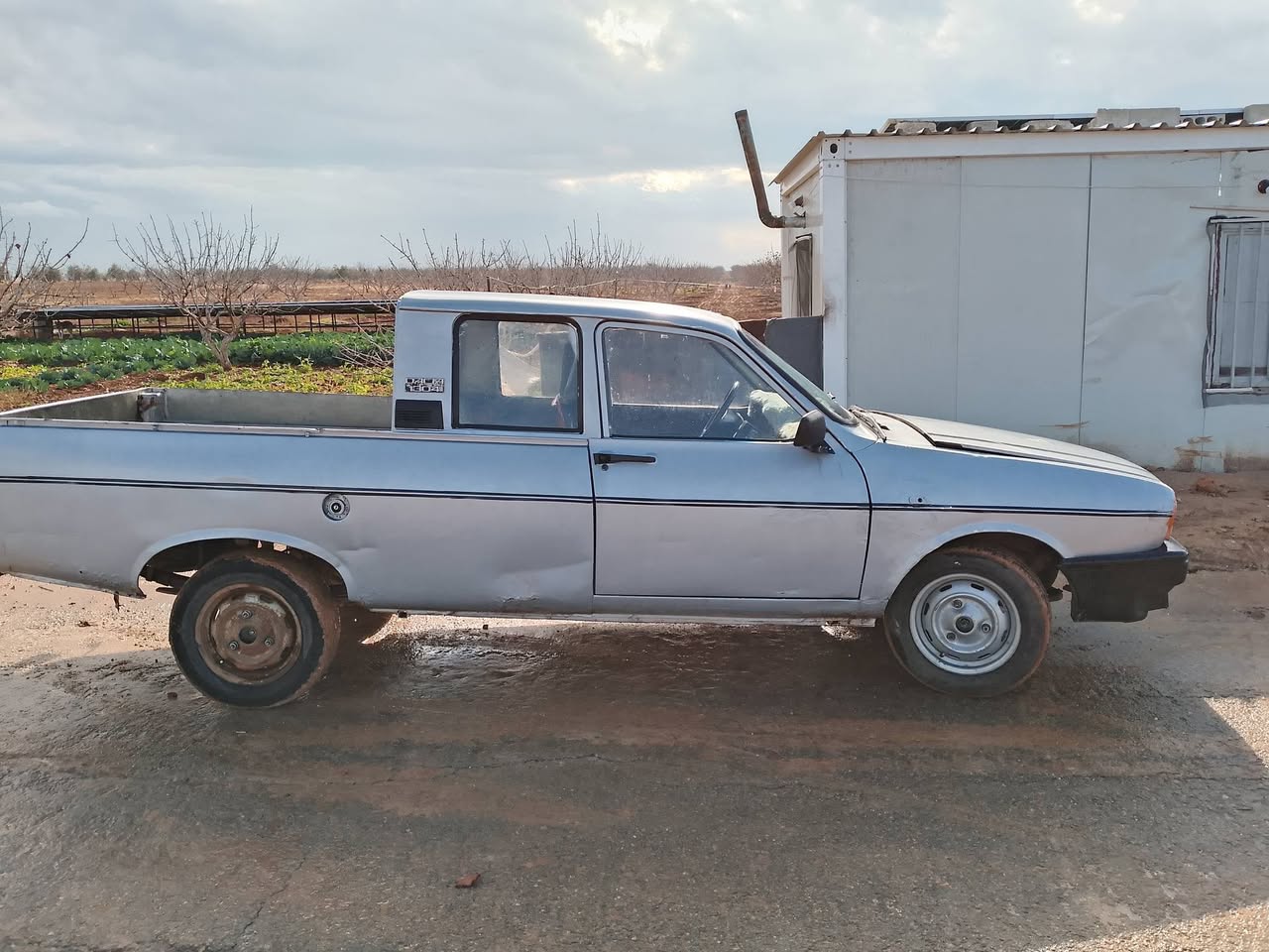 داسيا بيكاب 1996 - صورة 2