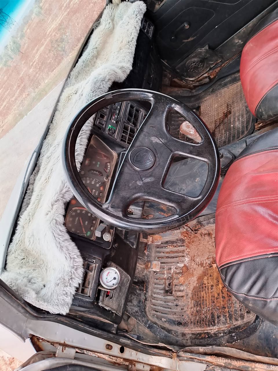 داسيا بيكاب 1996 - صورة 5