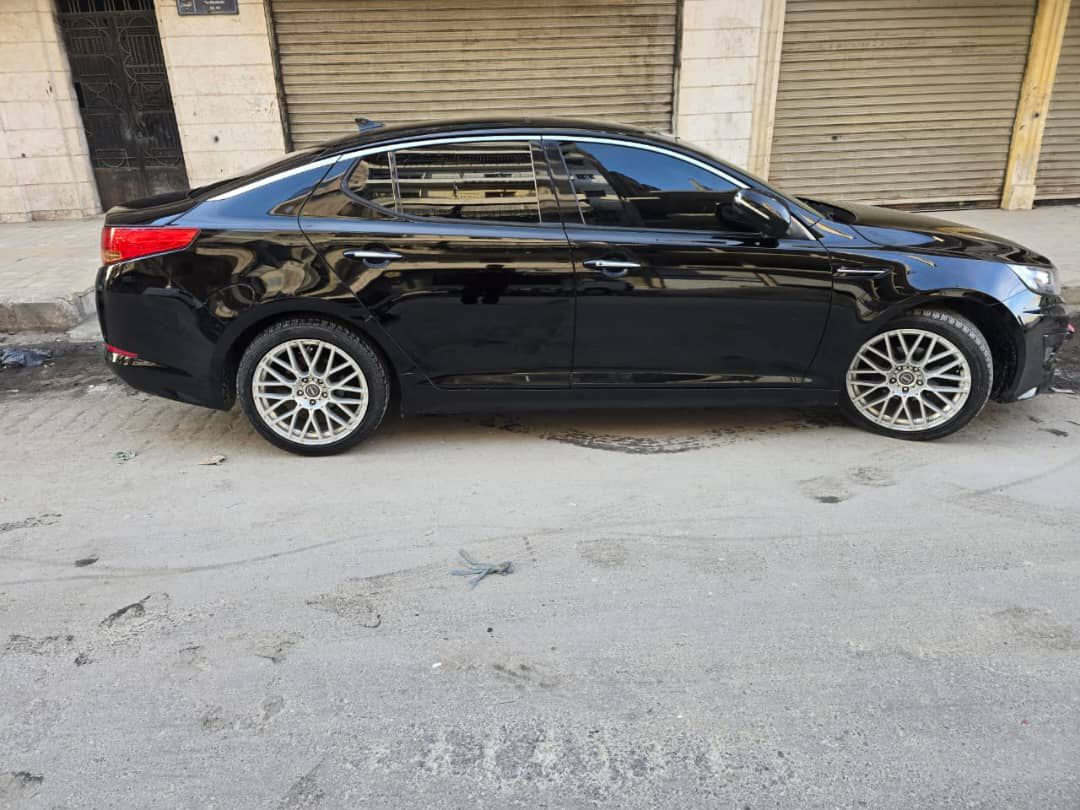 كيا اوبتيما 2011