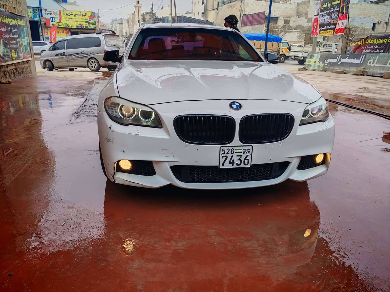 بي ام دبليو 520 2012 - صورة 1