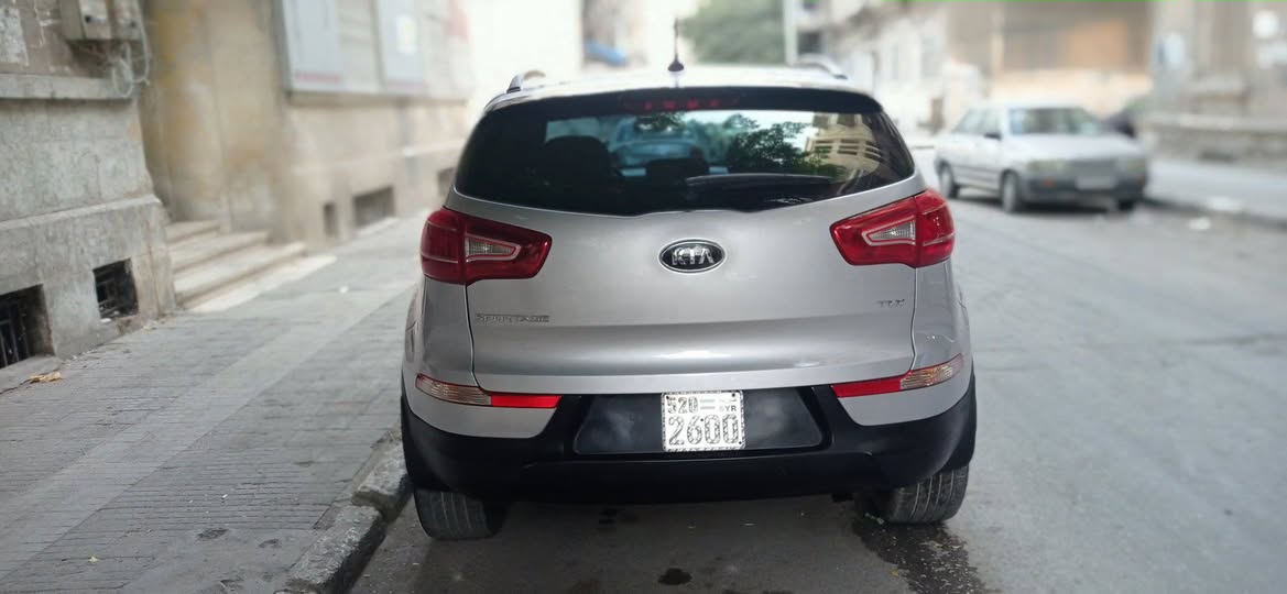 كيا سبورتاج 2012 - صورة 2