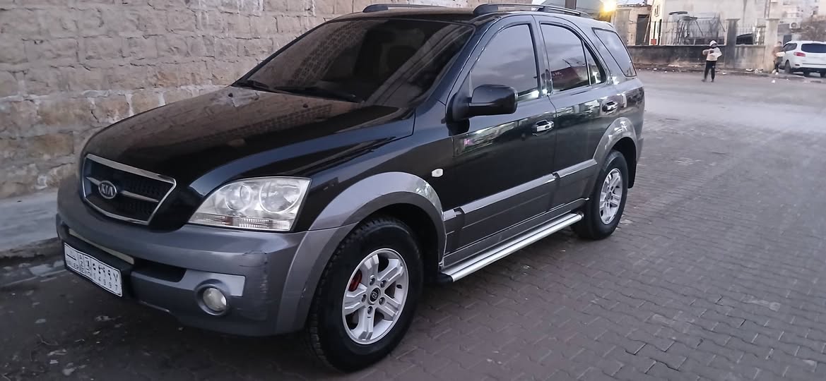 كيا سيرنتو 2005 - صورة 3