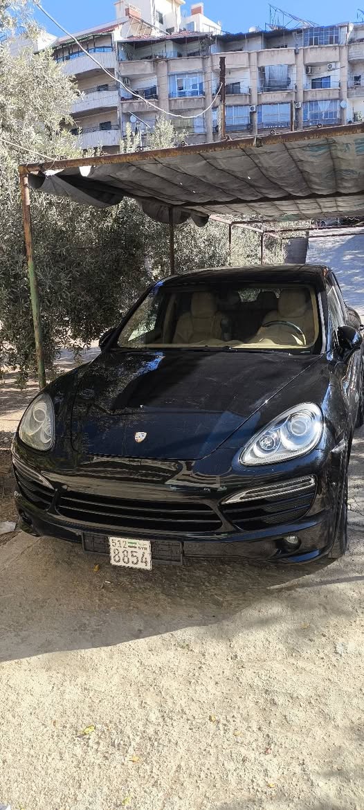 بورش كايين S 2012 - صورة 1