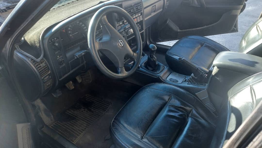 أوبل Omega 2006 - صورة 3