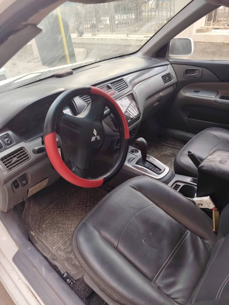 ميتسوبيشي لانسر 2008 - صورة 3