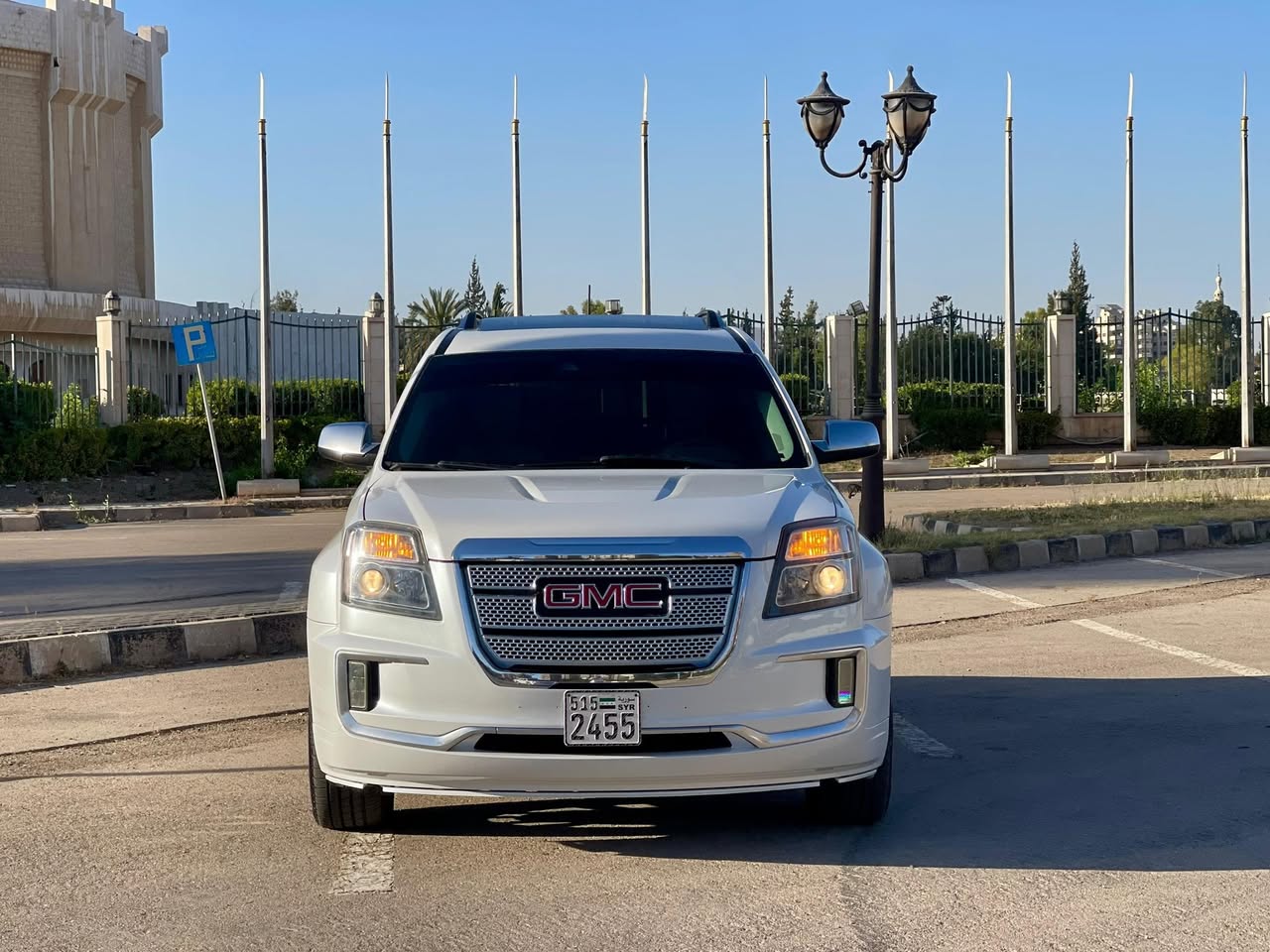 جي إم سي تيرين دينالي 2016 - صورة 2