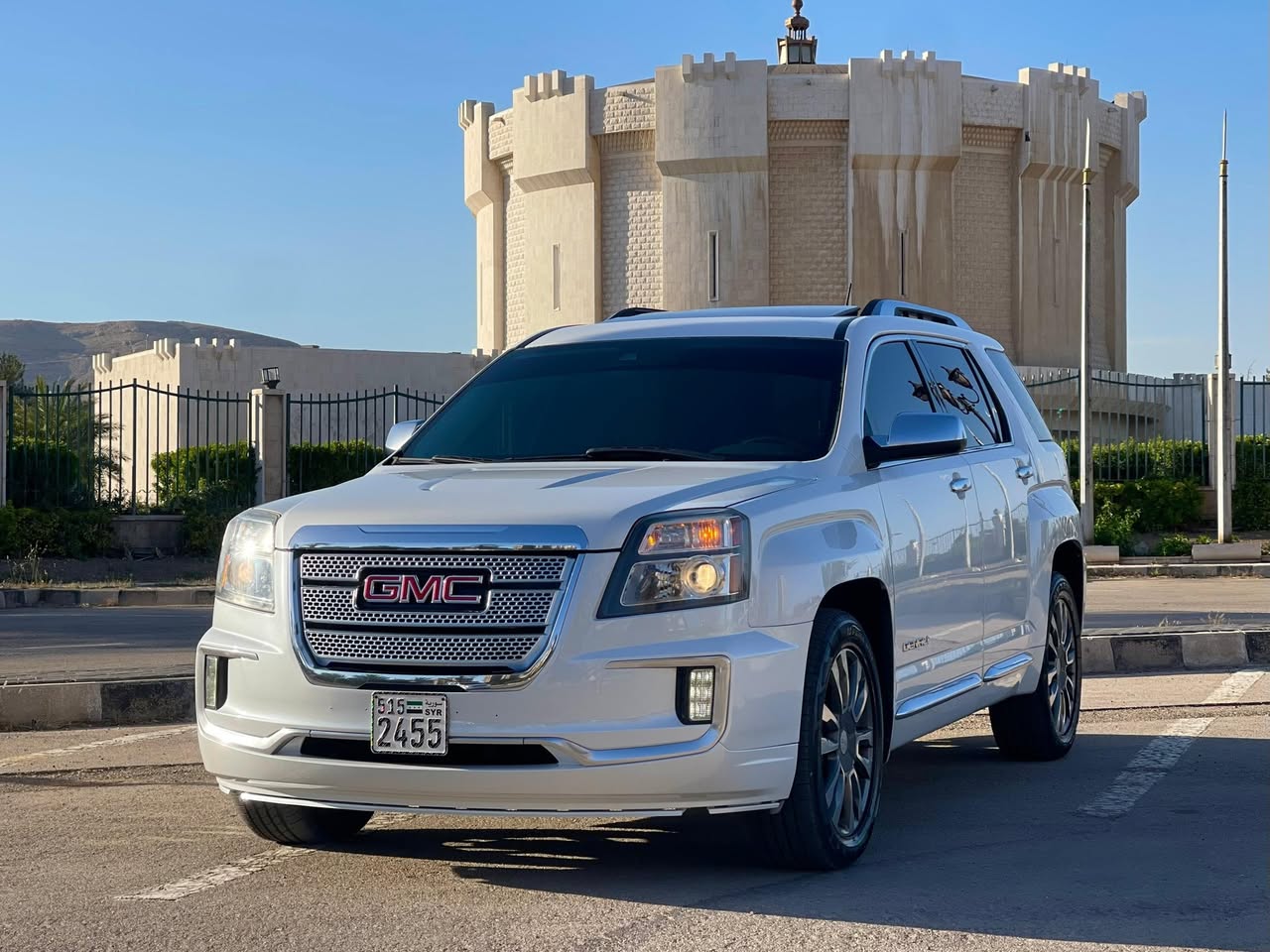 جي إم سي تيرين دينالي 2016 - صورة 3