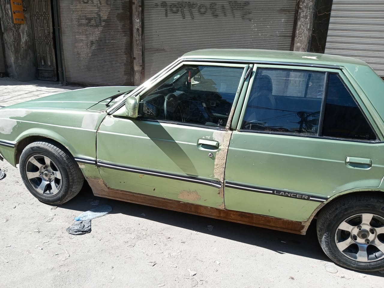 لنسر لنسر 1983 - صورة 5