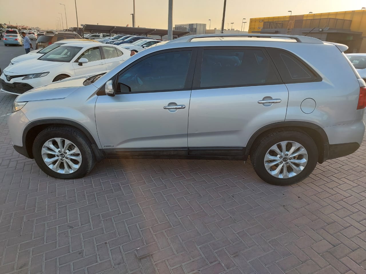 كيا سورينتو 2014 - صورة 4