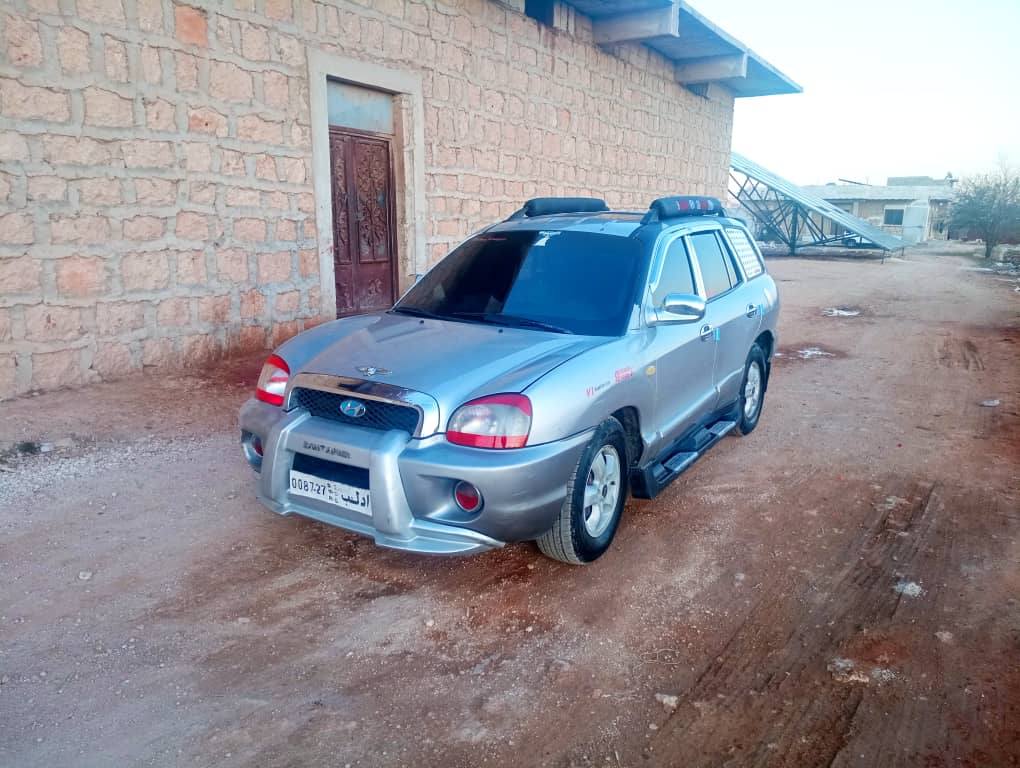 هيونداي سنتافي 2004 - صورة 3