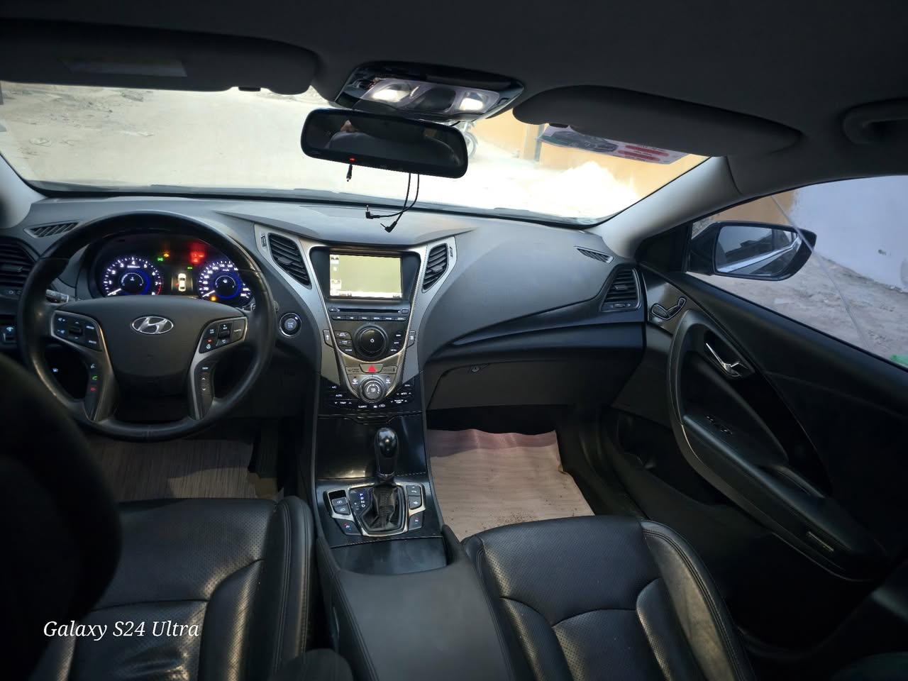 هيونداي ازيرا 2012 - صورة 1