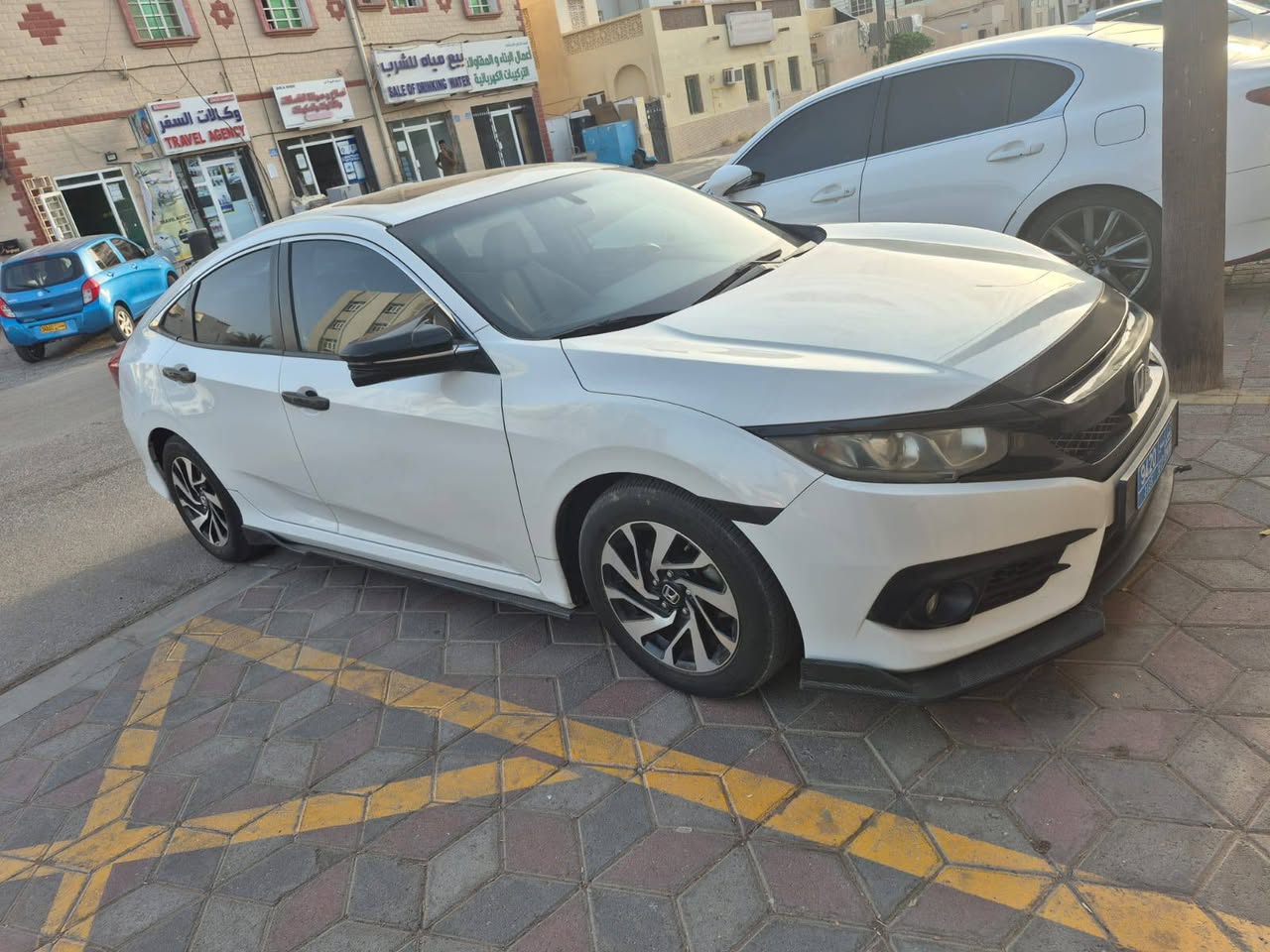 Honda سيفيك 2018 - صورة 5