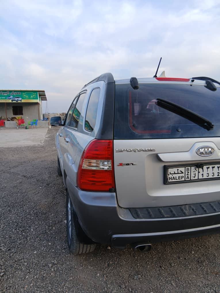 كيا سبورتاج 2005 - صورة 4