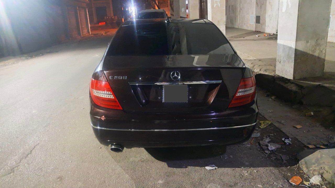 مرسيدس C200 2012 - صورة 4