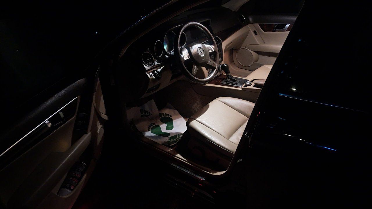 مرسيدس C200 2012 - صورة 5