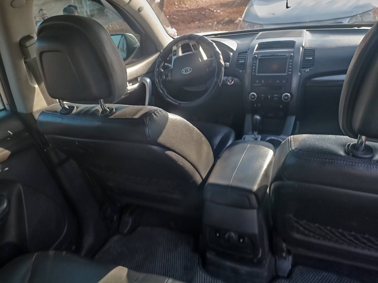 كيا سورينتو 2010 - صورة 1