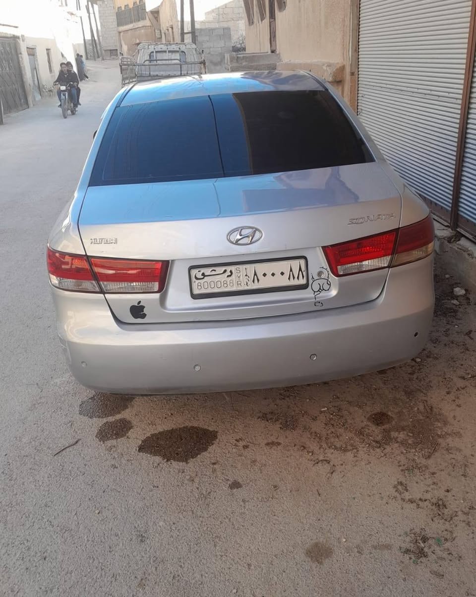 هيونداي سوناتا 2008 - صورة 3