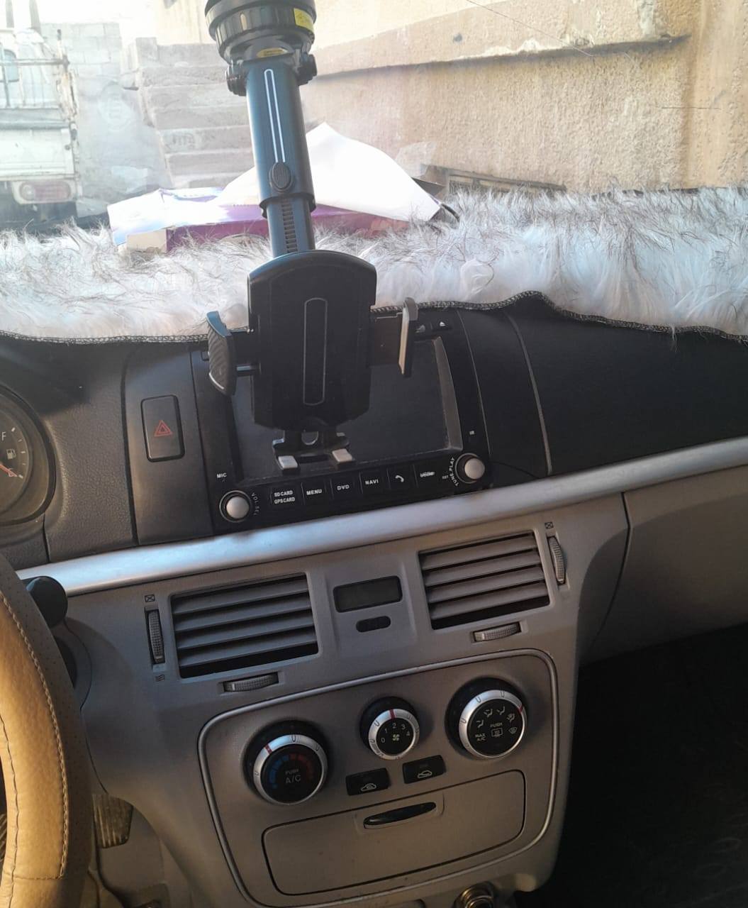 هيونداي سوناتا 2008 - صورة 4