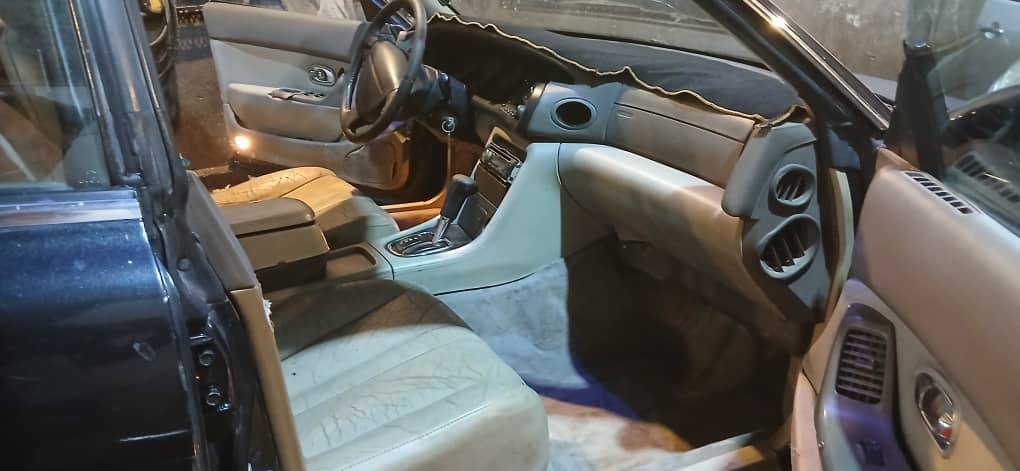 مازدا سنتيا 1995 - صورة 4