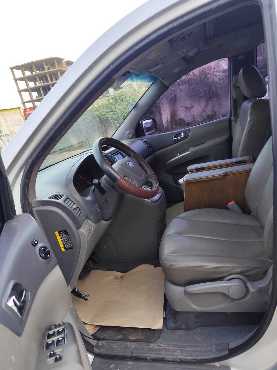 كيا كرنفال 2011 - صورة 5