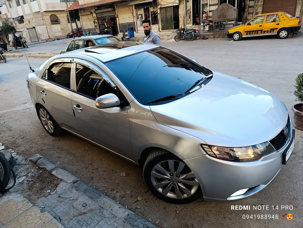 كيا فورتي 2011 - صورة 2