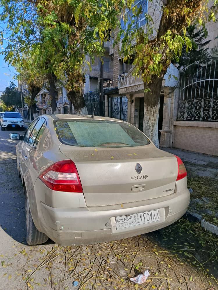 رينو ميغان 2006 - صورة 1