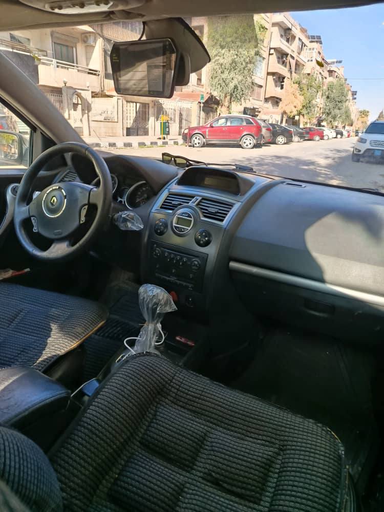 رينو ميغان 2006 - صورة 4