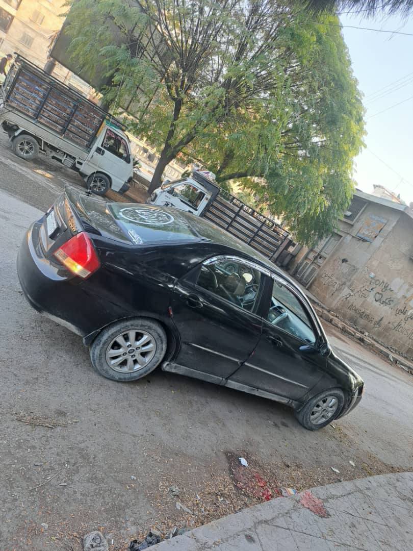 كيا سيراتو 2009 - صورة 3