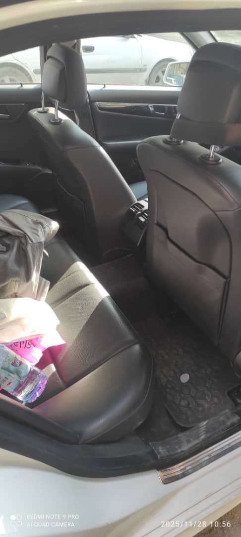 مرسيدس C250 2011 - صورة 4