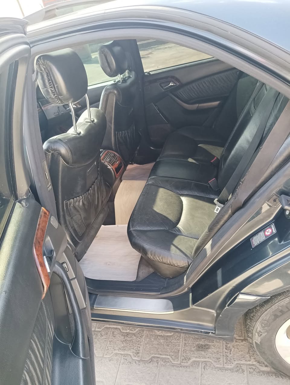 مرسيدس غواصة 2001 - صورة 3