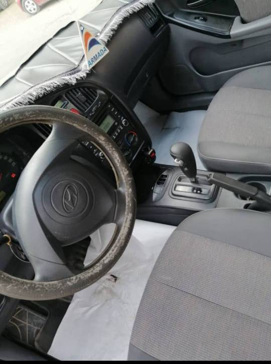 هيونداي افانتي 2006 - صورة 3