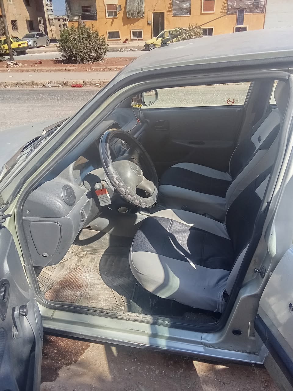 داسيا سولنزة كرت 2003 - صورة 5