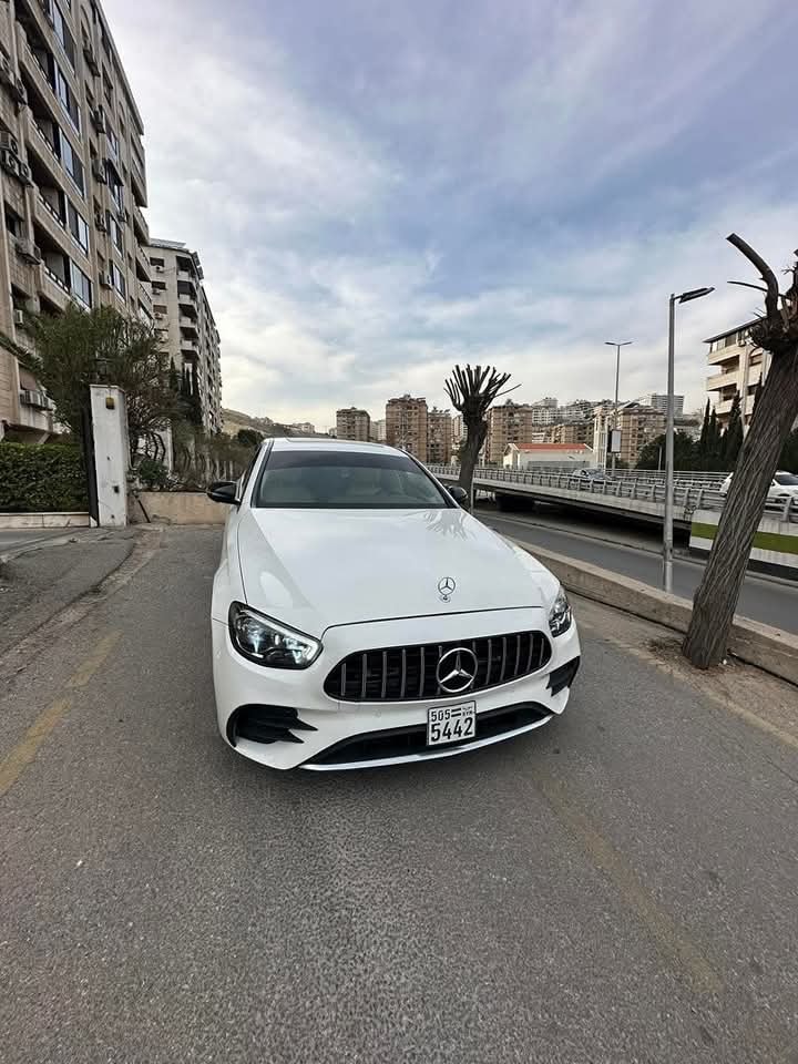 مرسيدس E-Class 2020 - صورة 1