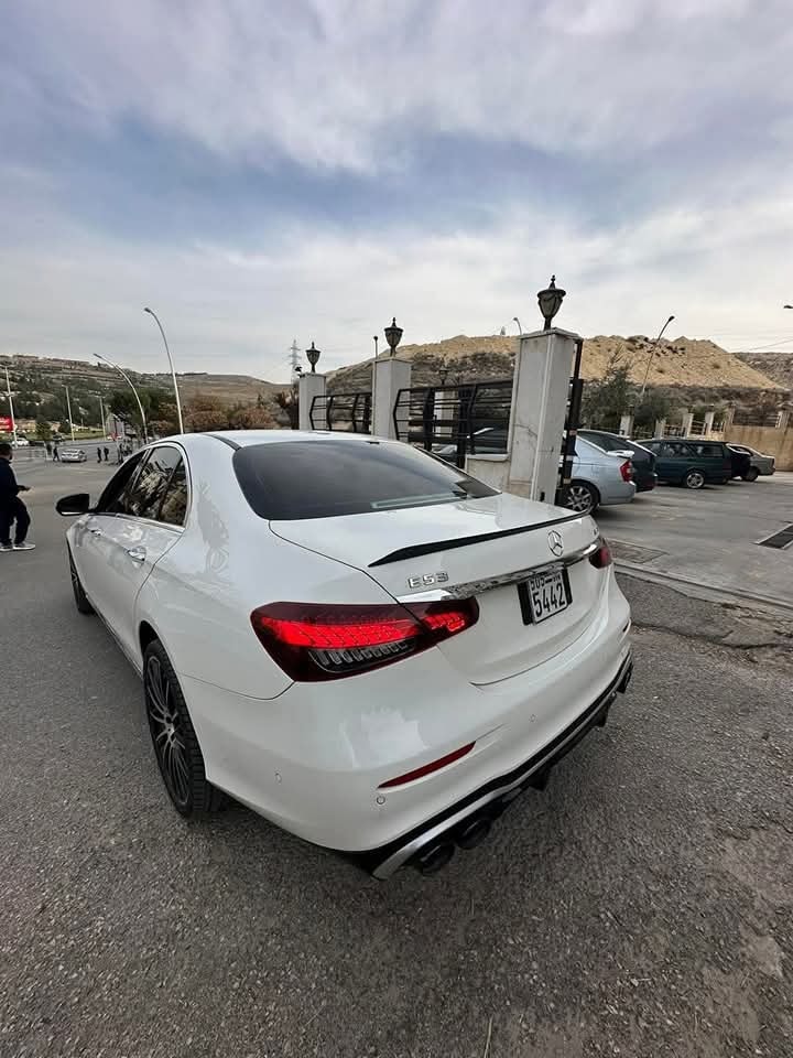مرسيدس E-Class 2020 - صورة 2