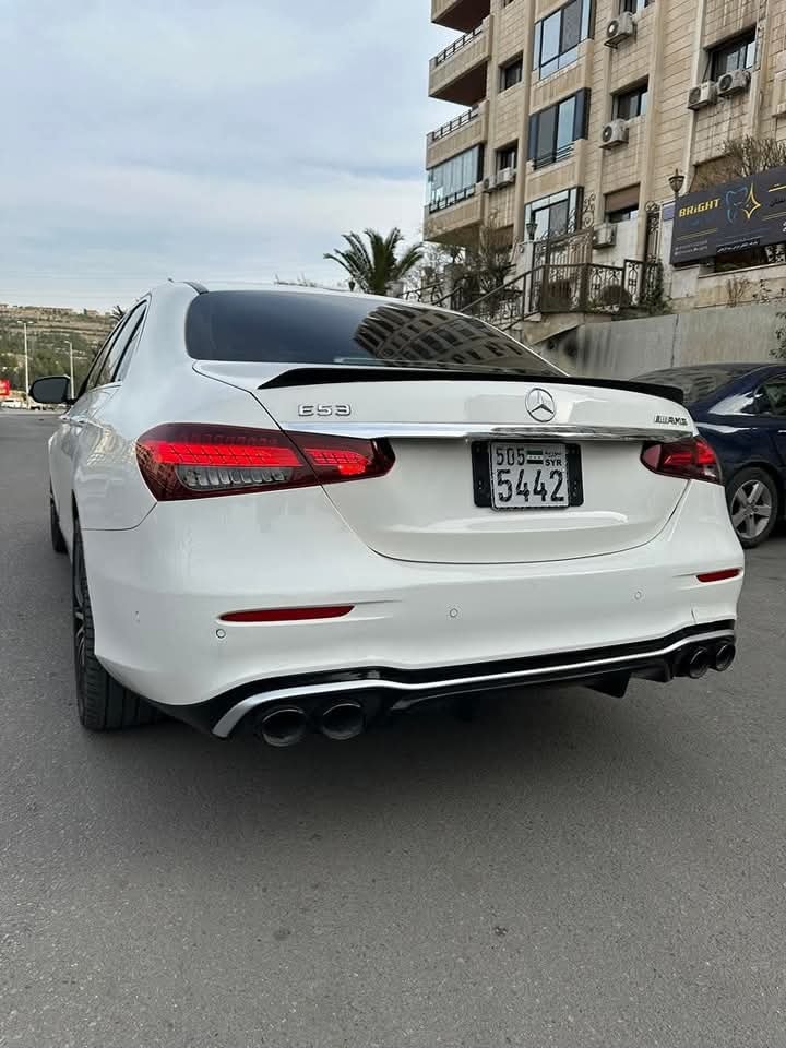 مرسيدس E-Class 2020 - صورة 5