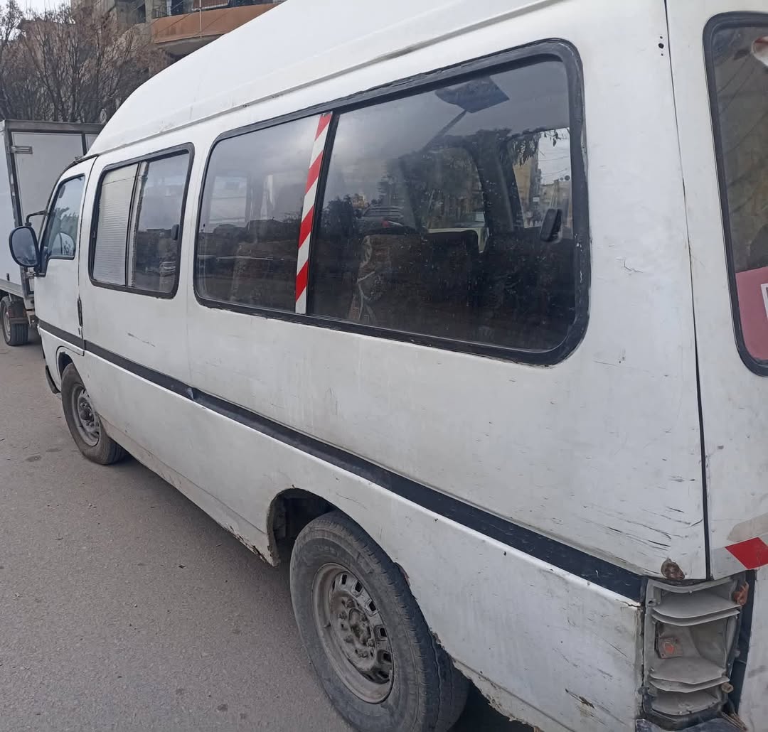 إسوزو سرفيس 1993